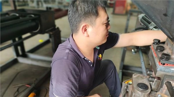 「科瑪森人物故事」侯洪威——在勤奮中成長(zhǎng)，滋生向上的力量